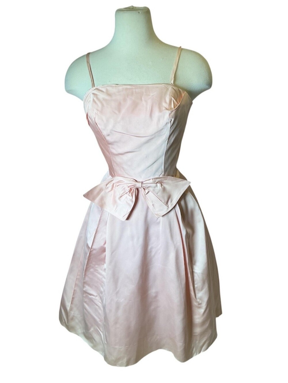 1950s Vintage Elegant Pink Bow A-Line Dress